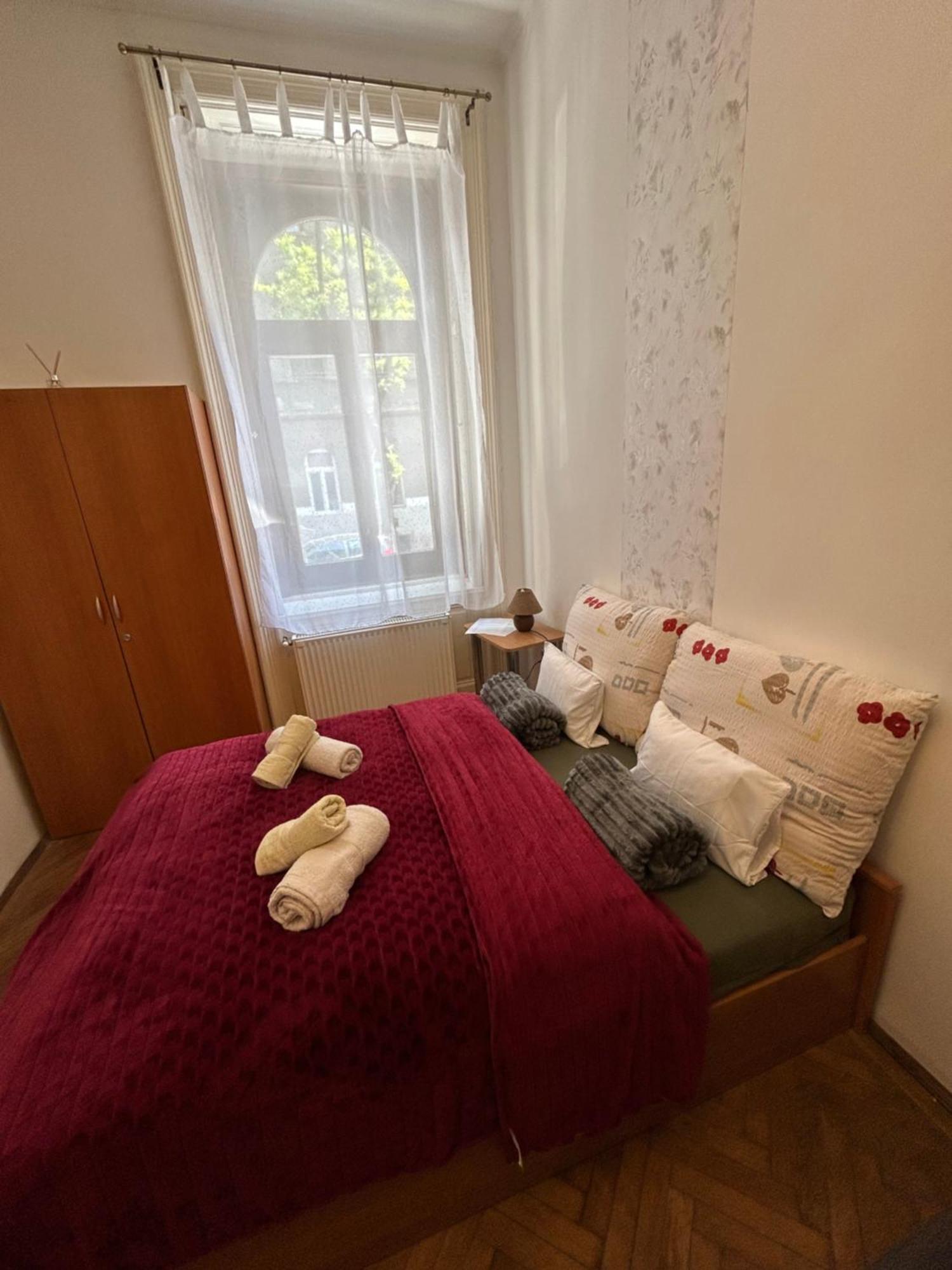 Velez Haz Apartment Будапеща Екстериор снимка